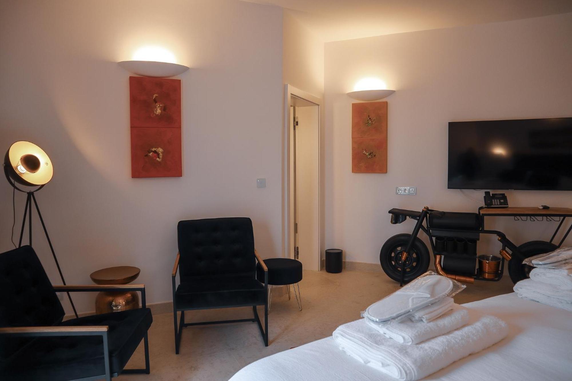 The White Knight Premium Boutique Hotel Għajnsielem Exteriér fotografie